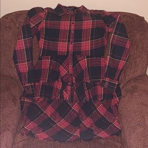 Women’s Belle Vere High Low Button Down